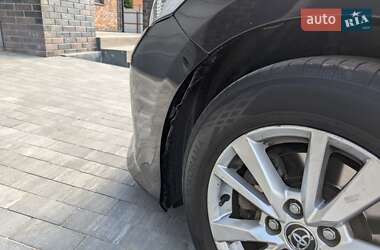 Седан Toyota Camry 2018 в 