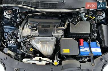 Седан Toyota Camry 2012 в 