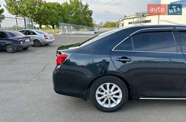 Седан Toyota Camry 2012 в 