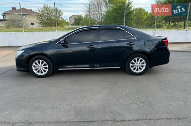 Седан Toyota Camry 2012 в 