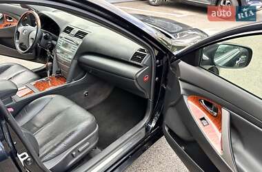 Седан Toyota Camry 2009 в 