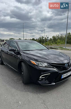 Седан Toyota Camry 2017 в 