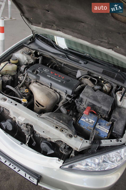 Седан Toyota Camry 2006 в Києві