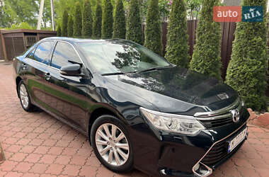 Седан Toyota Camry 2017 в Броварах