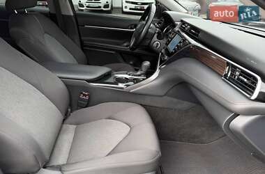 Седан Toyota Camry 2018 в 