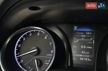 Седан Toyota Camry 2018 в 