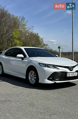 Седан Toyota Camry 2018 в Полтаві