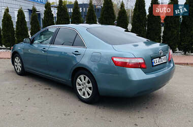 Седан Toyota Camry 2009 в 
