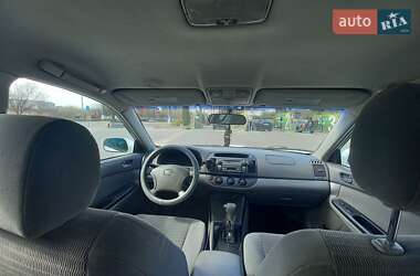 Седан Toyota Camry 2005 в 