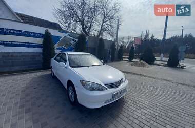 Седан Toyota Camry 2005 в 