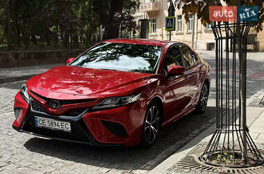 Седан Toyota Camry 2018 в 