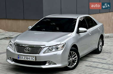 Седан Toyota Camry 2014 в 
