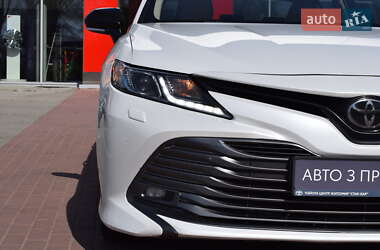 Седан Toyota Camry 2020 в 