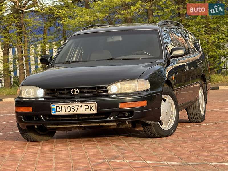Универсал Toyota Camry 1994 в 