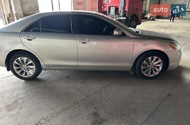 Седан Toyota Camry 2007 в Прилуках