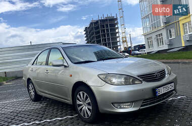 Седан Toyota Camry 2005 в 