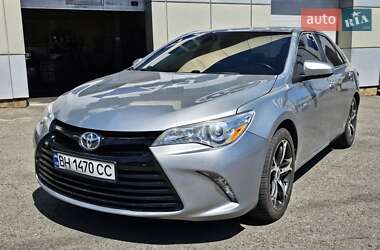 Седан Toyota Camry 2016 в Одессе