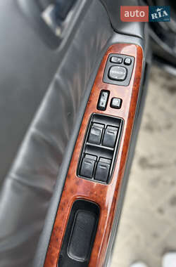 Седан Toyota Camry 2005 в 