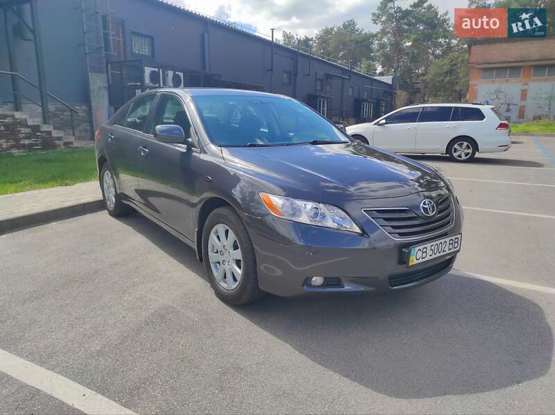 Седан Toyota Camry 2007 в Чернігові