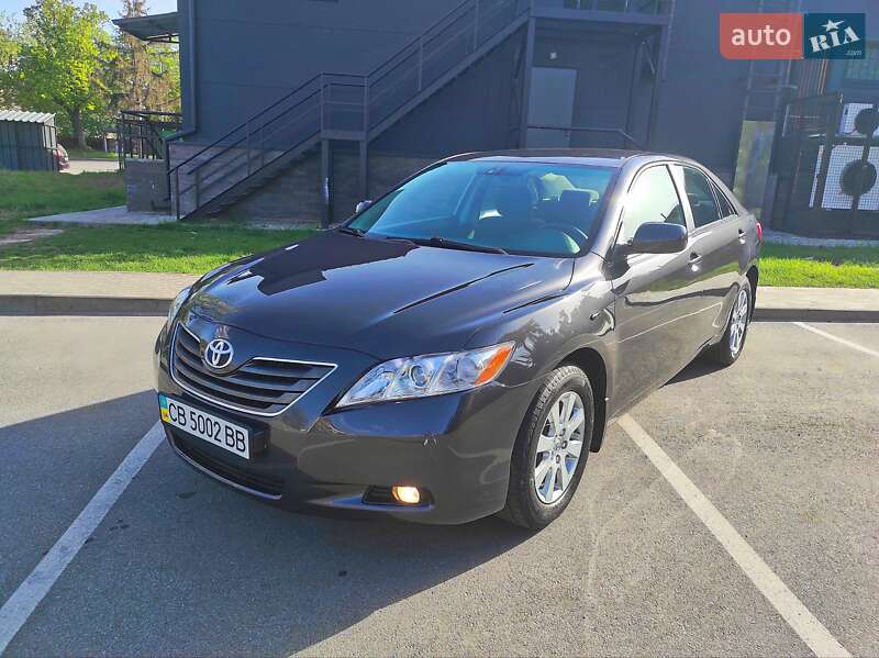 Седан Toyota Camry 2007 в Чернігові