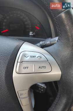 Седан Toyota Camry 2007 в 
