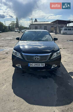 Седан Toyota Camry 2012 в 
