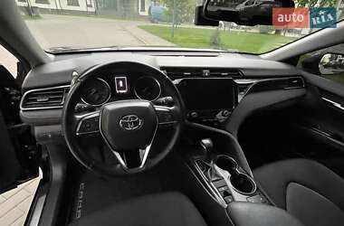 Седан Toyota Camry 2020 в 