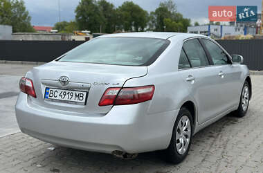 Седан Toyota Camry 2007 в 