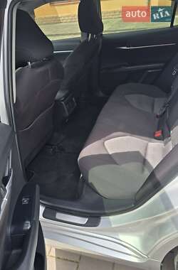 Седан Toyota Camry 2020 в 