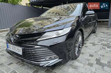 Седан Toyota Camry 2020 в Миколаєві