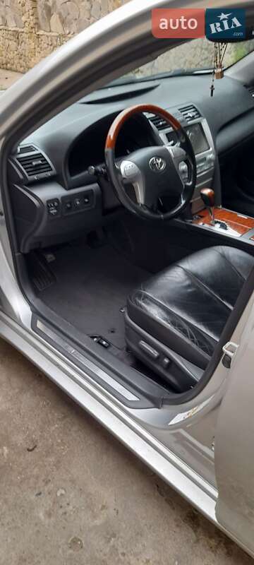 Седан Toyota Camry 2008 в Одессе