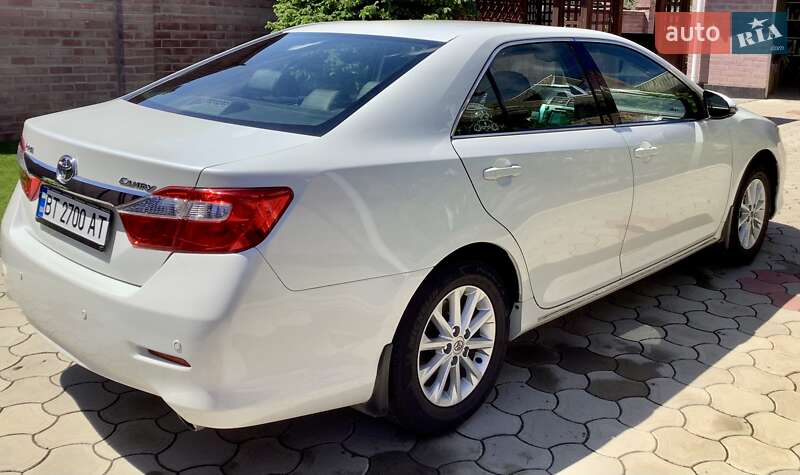Седан Toyota Camry 2011 в Херсоні