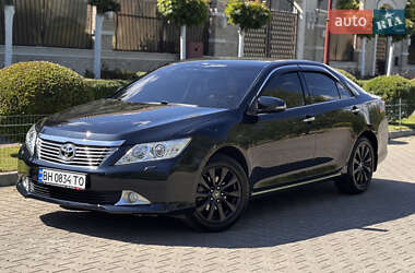 Седан Toyota Camry 2013 в 