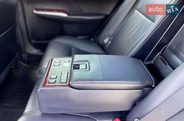 Седан Toyota Camry 2013 в 