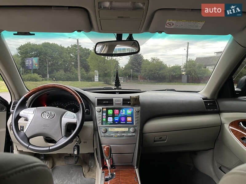 Седан Toyota Camry 2008 в Івано-Франківську