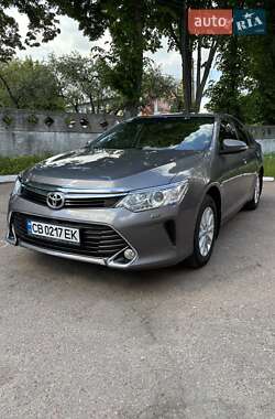Седан Toyota Camry 2016 в Чернігові