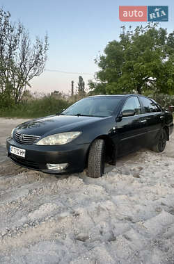 Седан Toyota Camry 2005 в Николаеве