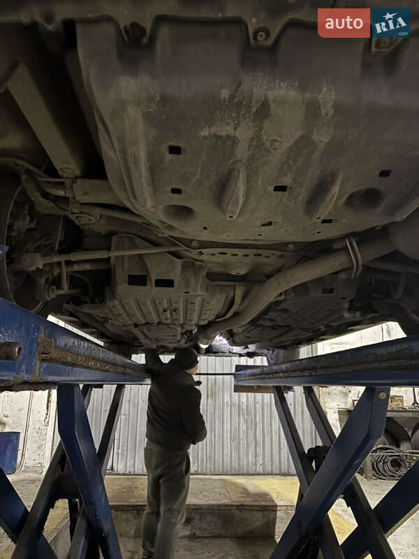 Седан Toyota Camry 2014 в Днепре