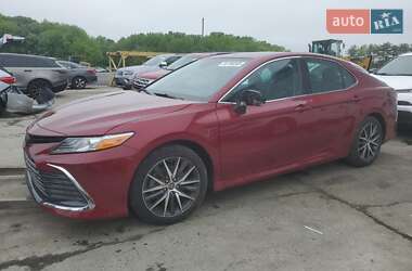 Toyota Camry 2022