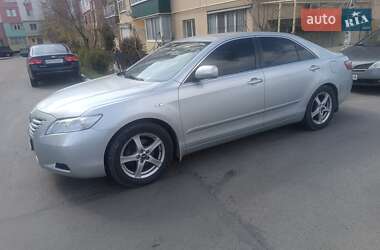 Седан Toyota Camry 2008 в Харькове