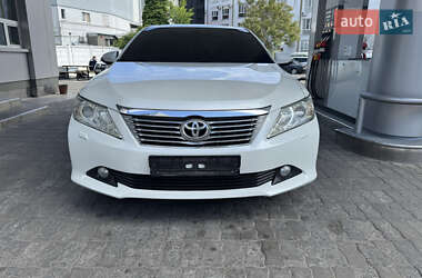 Седан Toyota Camry 2012 в Одессе