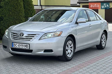 Седан Toyota Camry 2007 в Львове