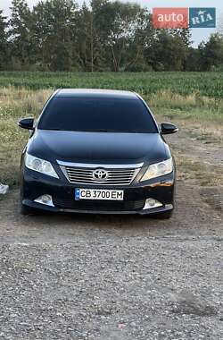 Седан Toyota Camry 2011 в Прилуках