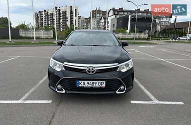 Седан Toyota Camry 2016 в 