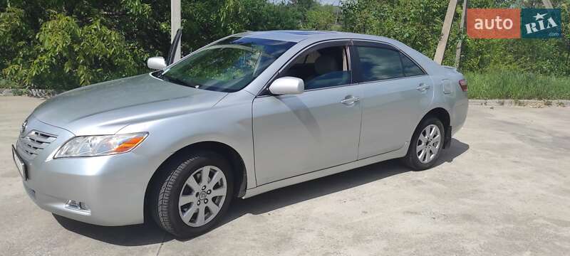 Седан Toyota Camry 2006 в 