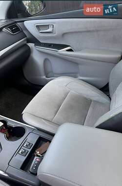 Седан Toyota Camry 2015 в 