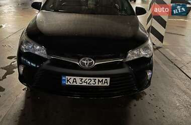 Седан Toyota Camry 2014 в 