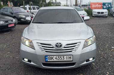 Седан Toyota Camry 2007 в 