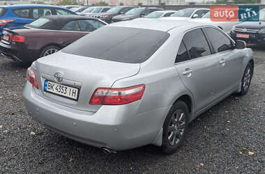 Седан Toyota Camry 2007 в 