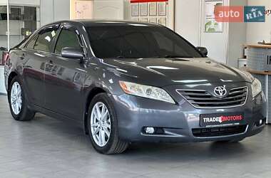 Седан Toyota Camry 2007 в Киеве